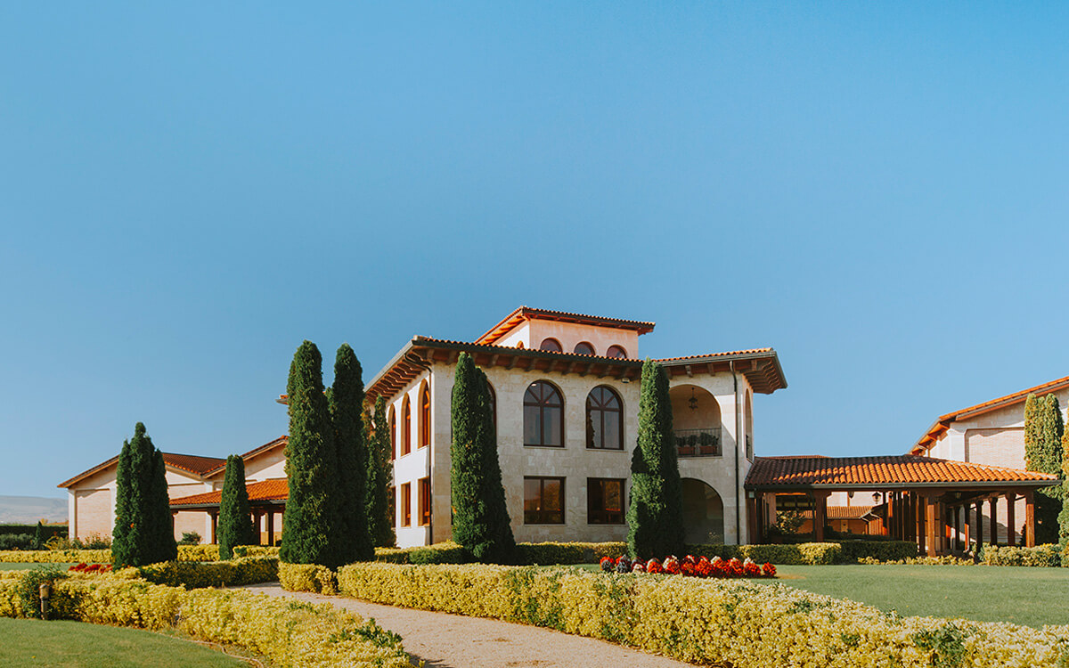 Bodegas Altanza